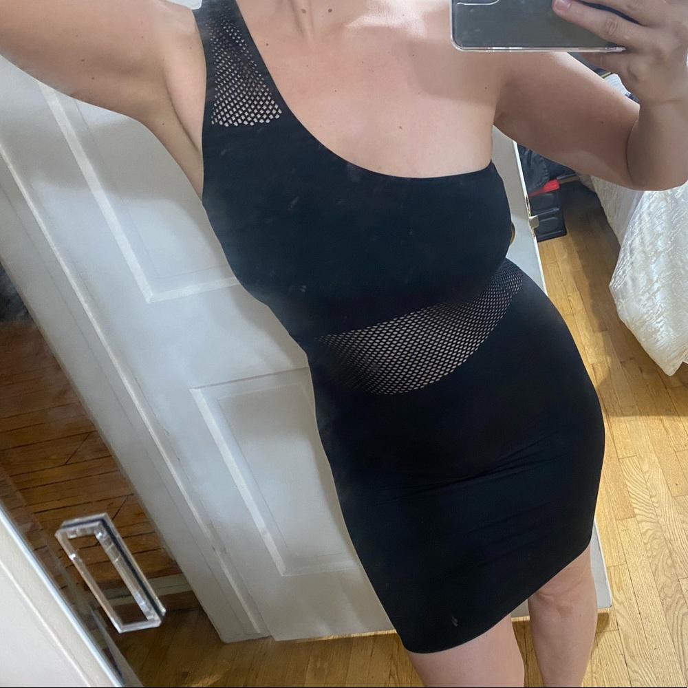 Bebe mesh black short one sleeve dress